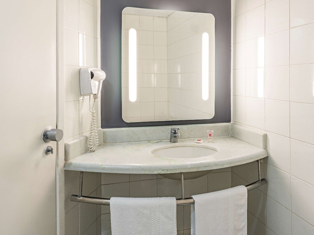 Ibis Sao Jose Dos Campos Dutra 49/50