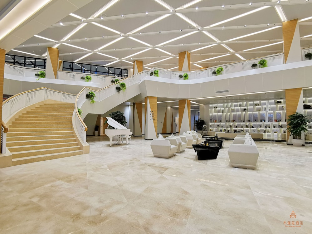 The Mulian PaZhou International Exhibition Center 10/66