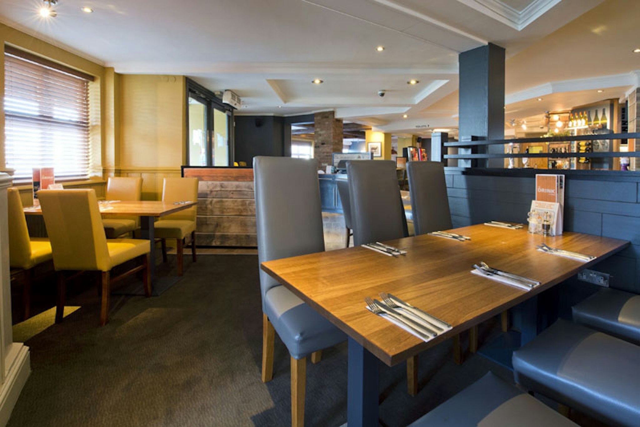 Premier Inn London Romford (Mercury Gardens) 24/37