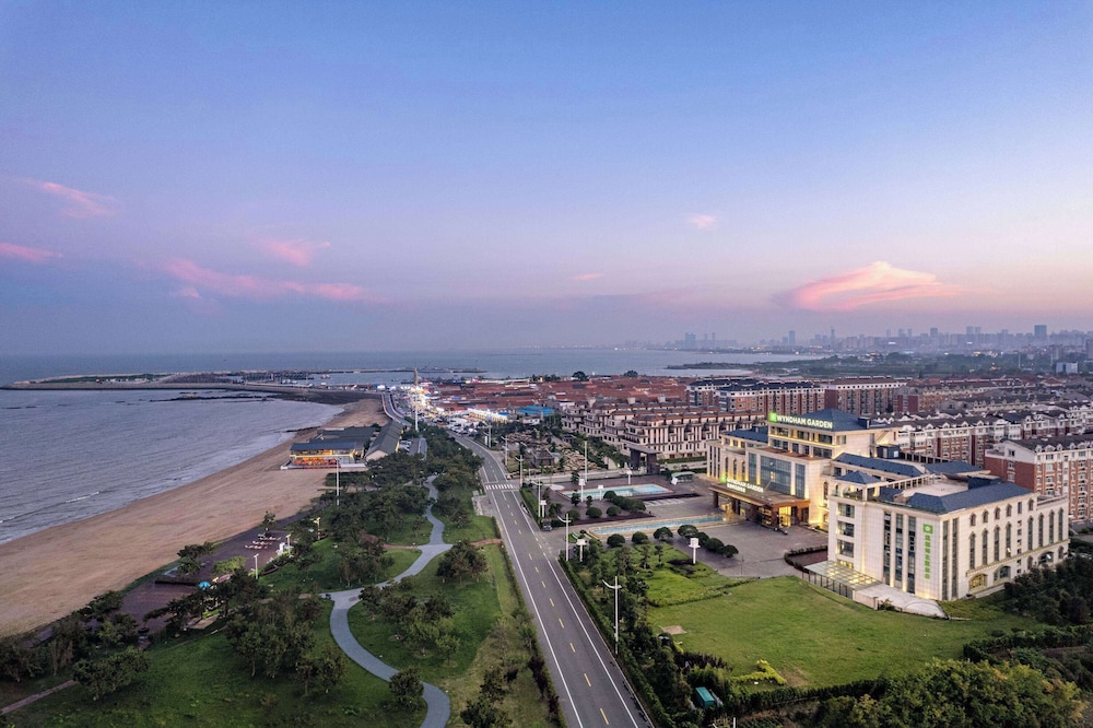 Wyndham Garden Rizhao Donggang Resort 27/27