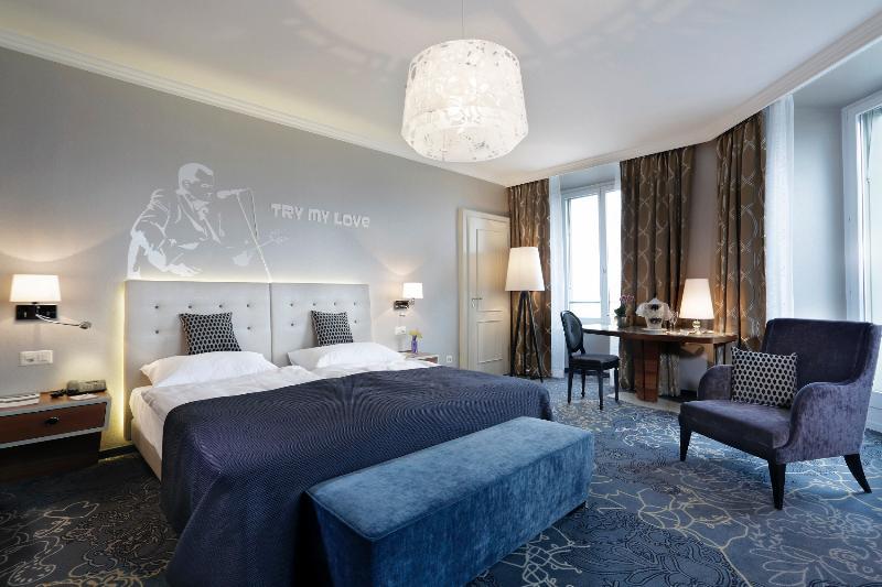 Lifestyle, Junior Suite, Lake View