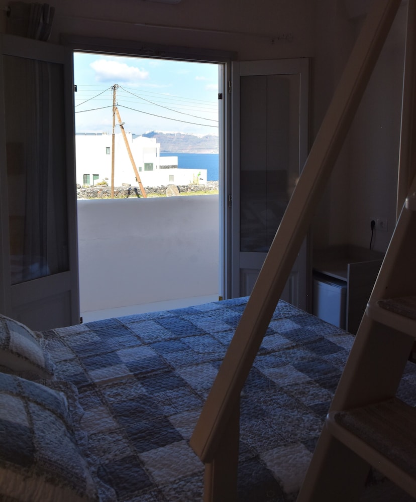 Rodakas Hotel 20/50