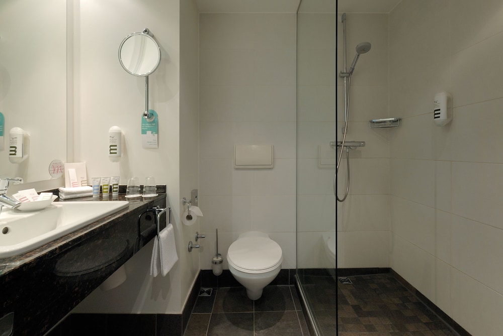MERCURE HOTEL KOBLENZ 16/74