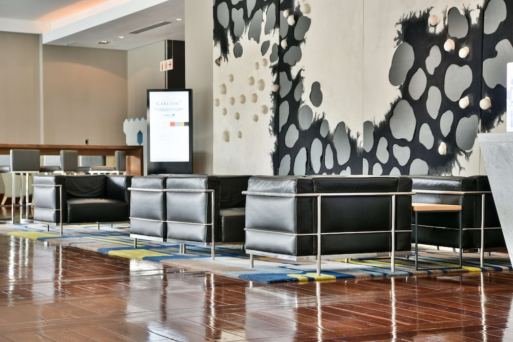 Radisson Blu Gautrain 64/79