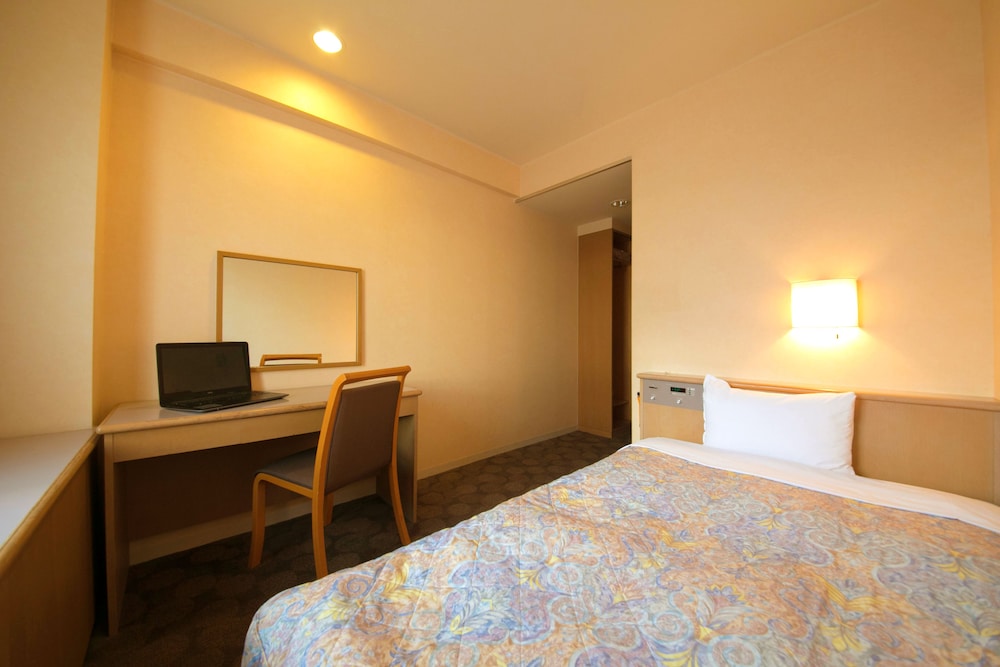Mito Hotel Season 14/40