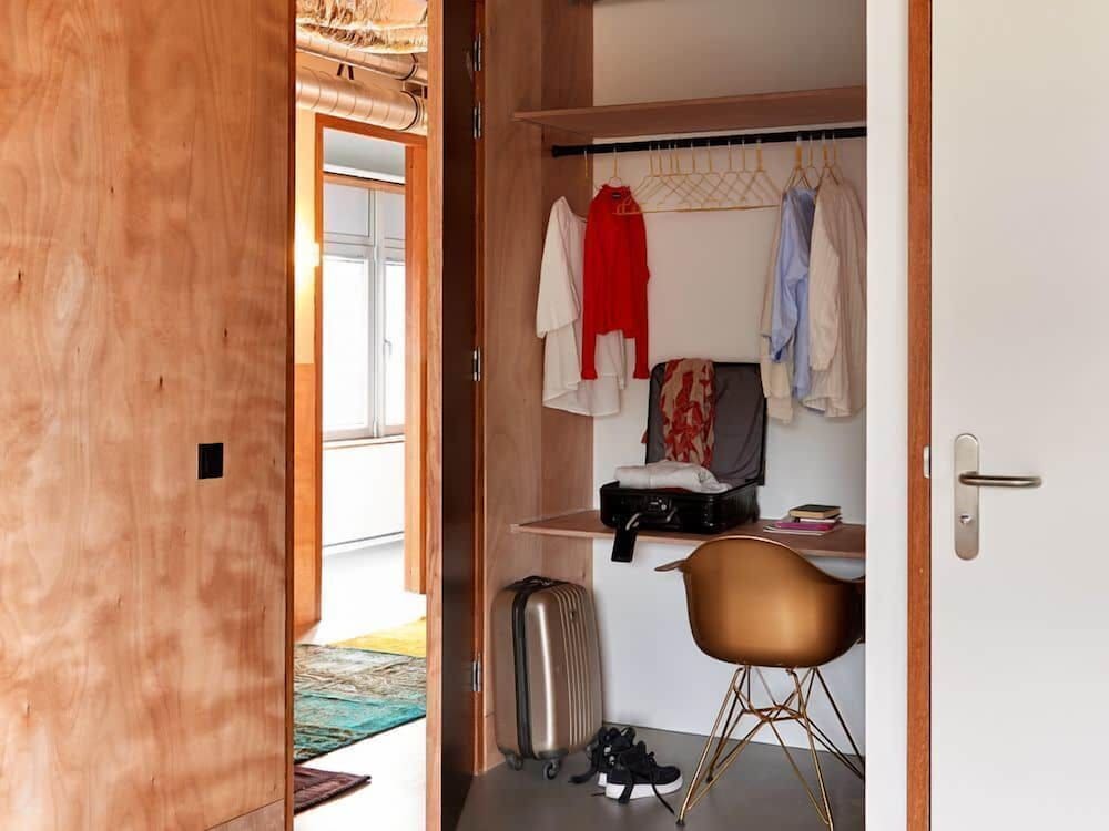 Q-Factory Hotel 39/43