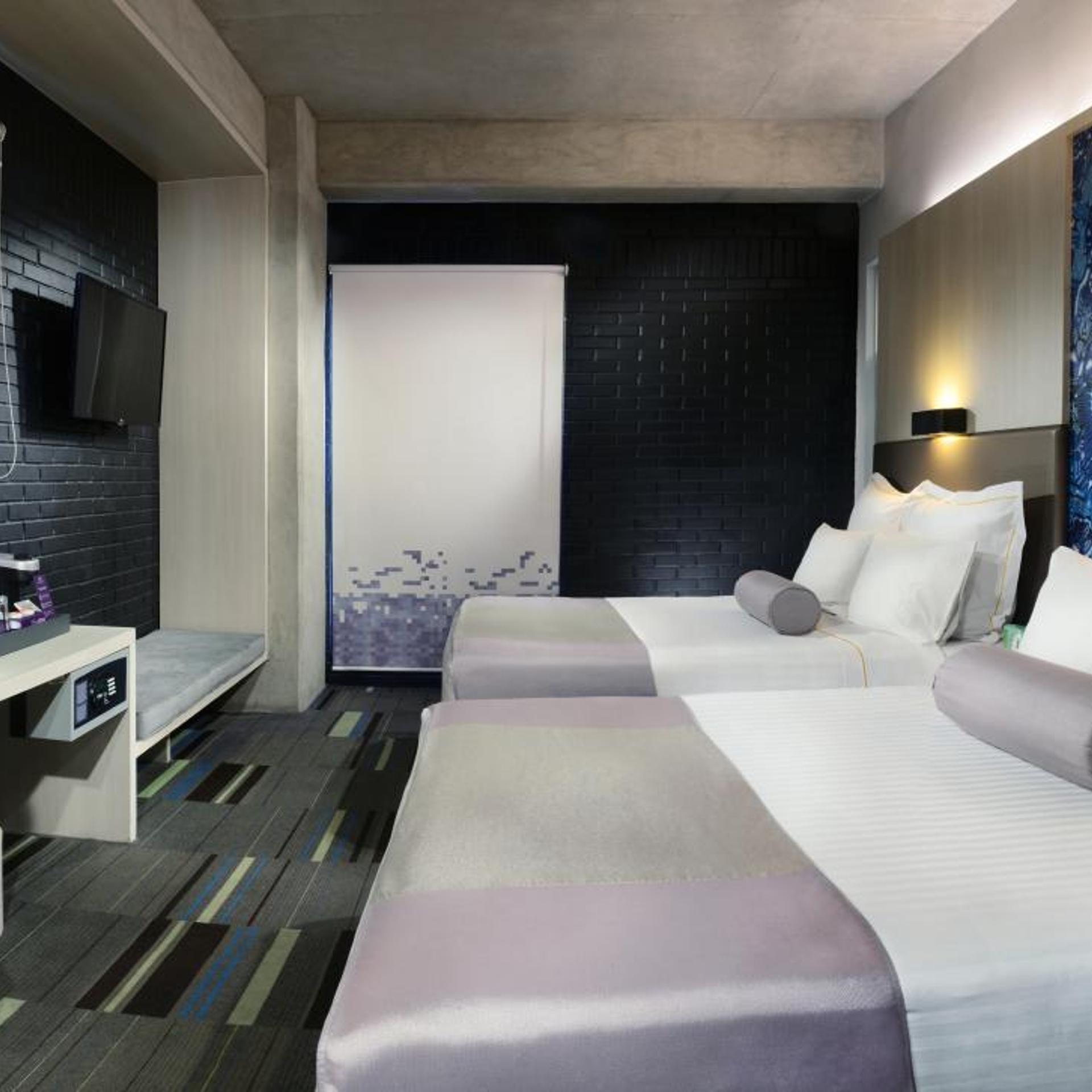 Aloft, Guest Room, 2 Queen Beds