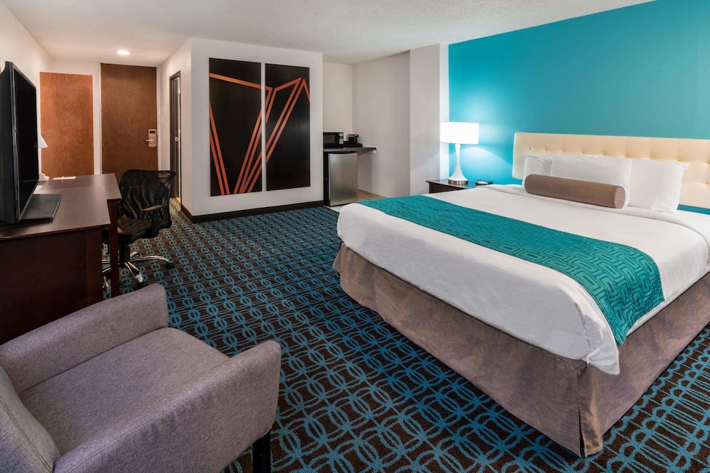 Hotel 505 17/49