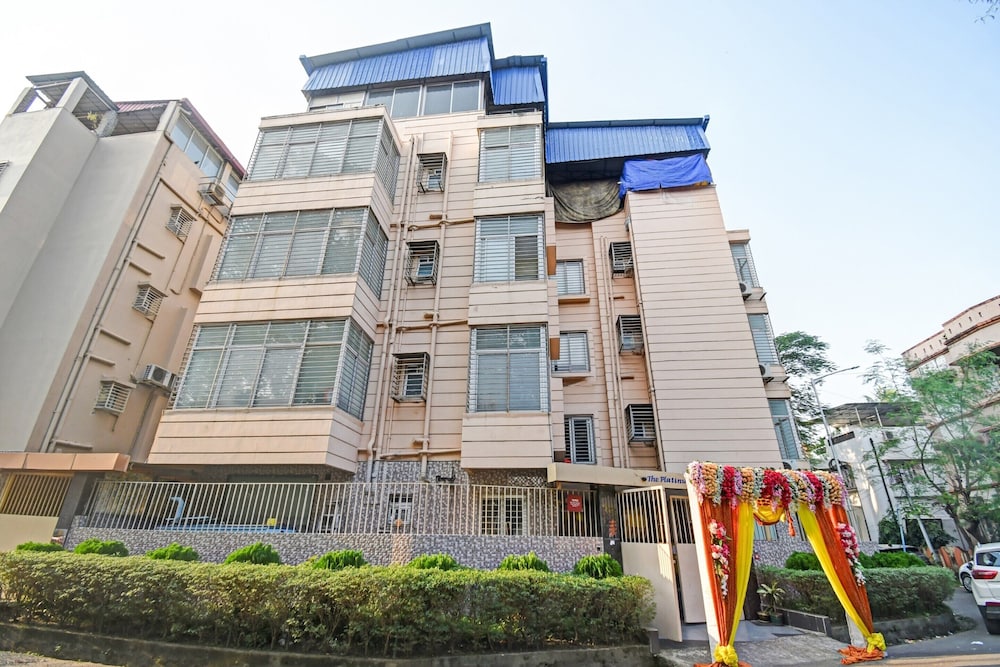 Townhouse 727 Hotel The Platinum 4/40