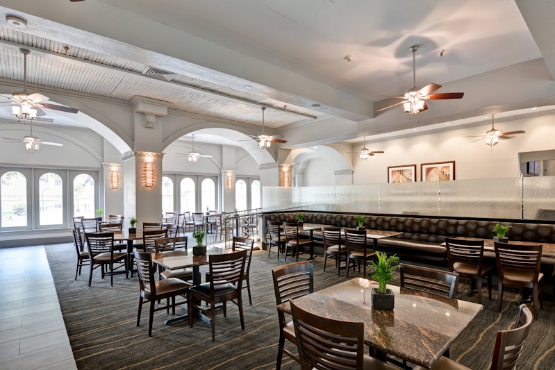Embassy Suites by Hilton Miami International Airport 55/80