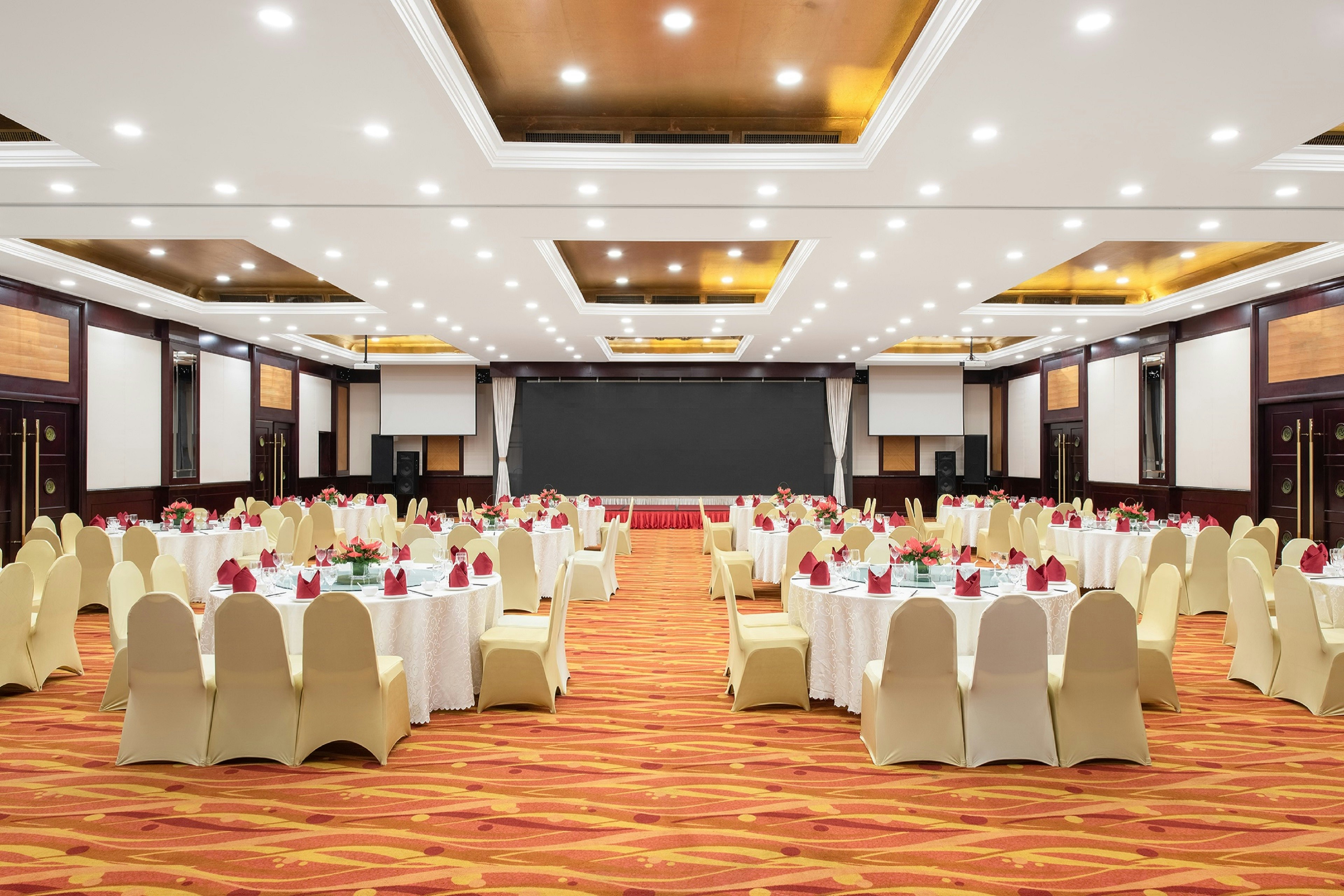 Holiday Inn Chang An West 70/73