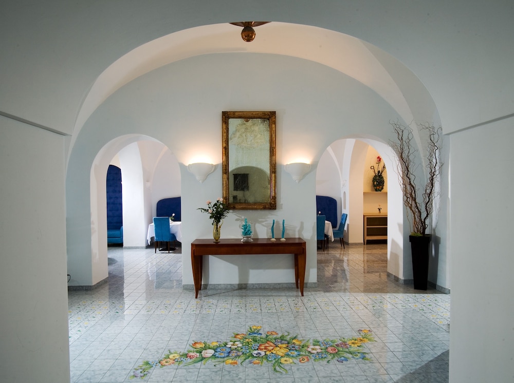 Hotel Gatto Bianco 2/46