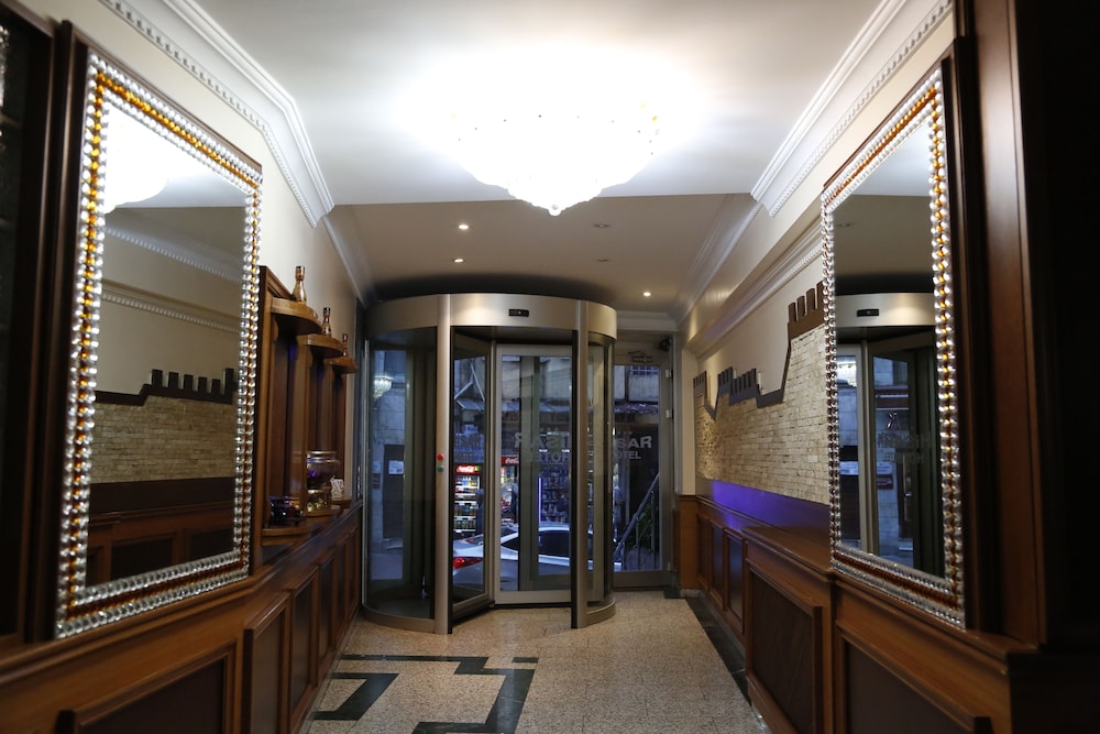 Grand Hisar Hotel 10/62