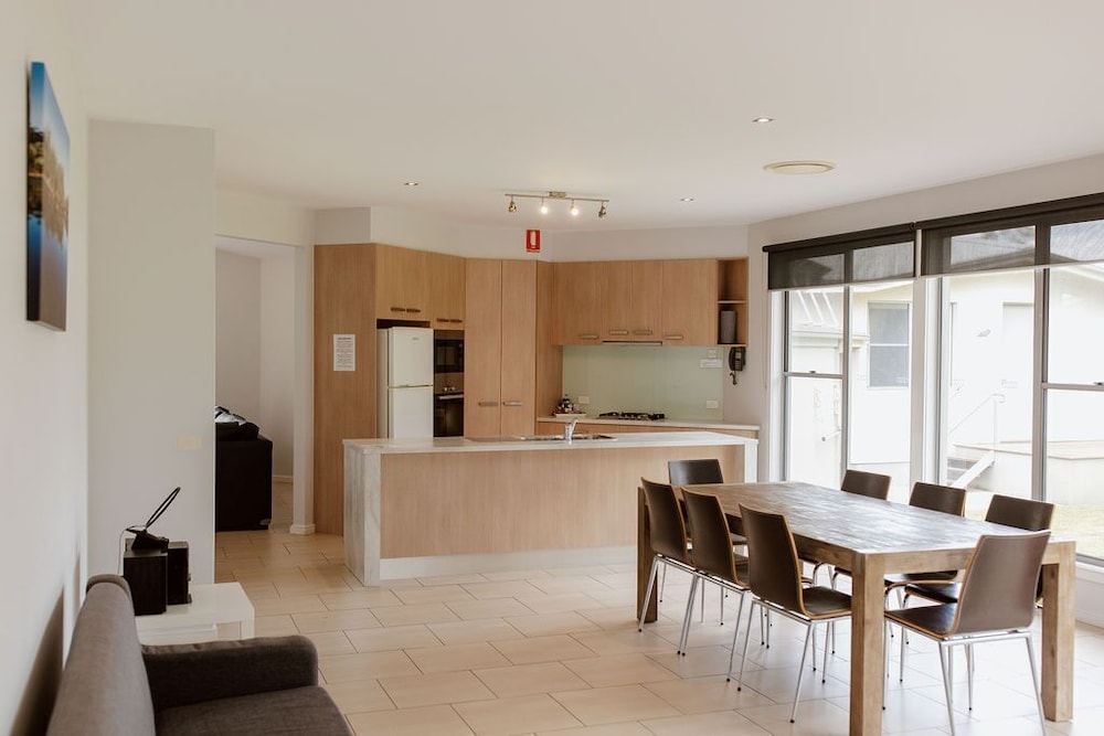 TINDARRA RESORT 53/73