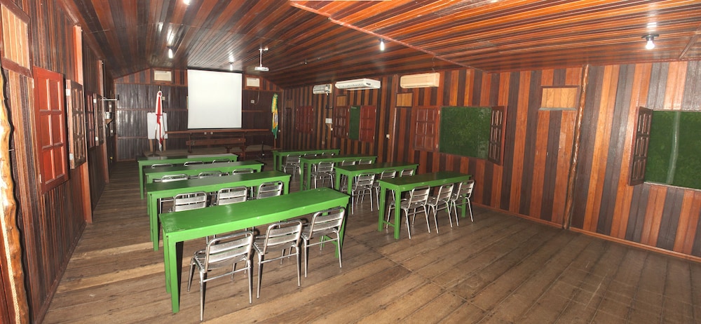 Amazonia Jungle Hotel 18/50