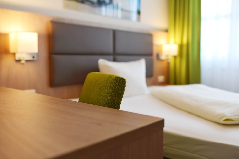 City Hotel Kurfurst Balduin 41/63