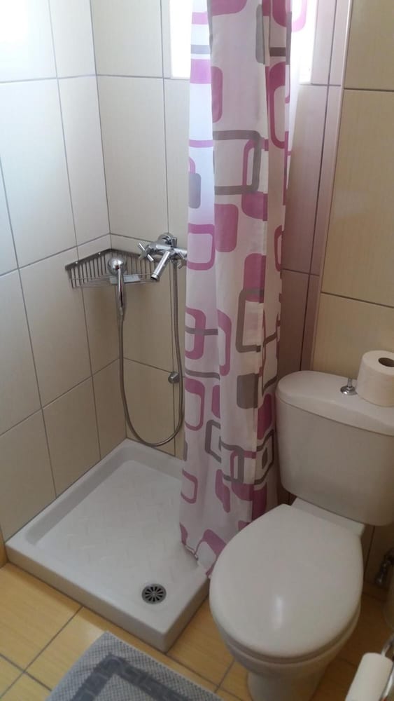 Paritsa Hotel 30/30
