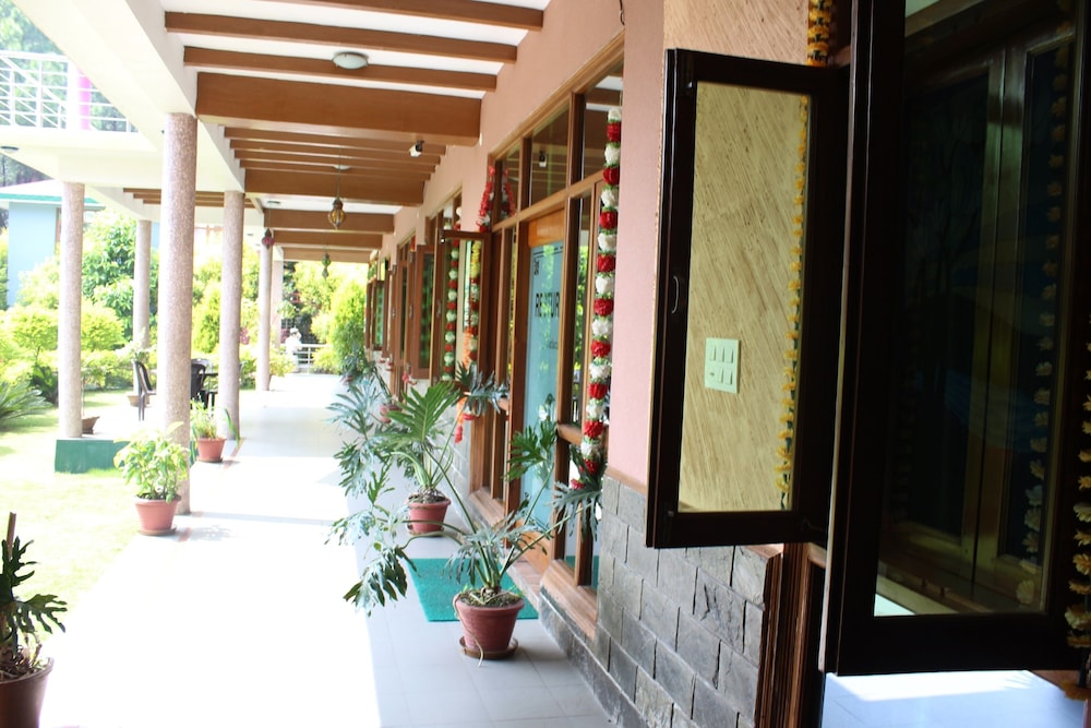 Nature Bloom Hotel And Resort 10/50