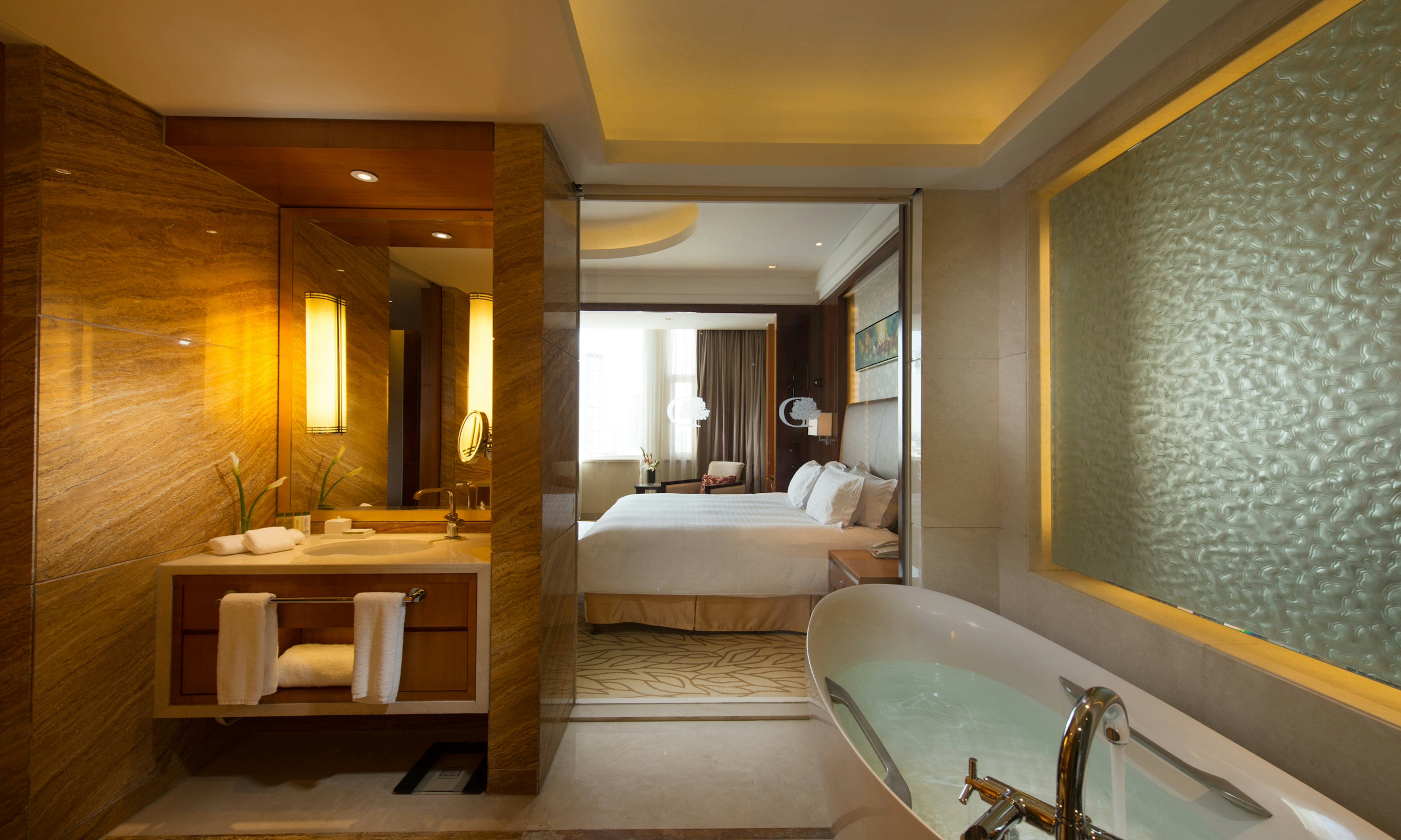 Doubletree By Hilton Qinghai Golmud China 71/71