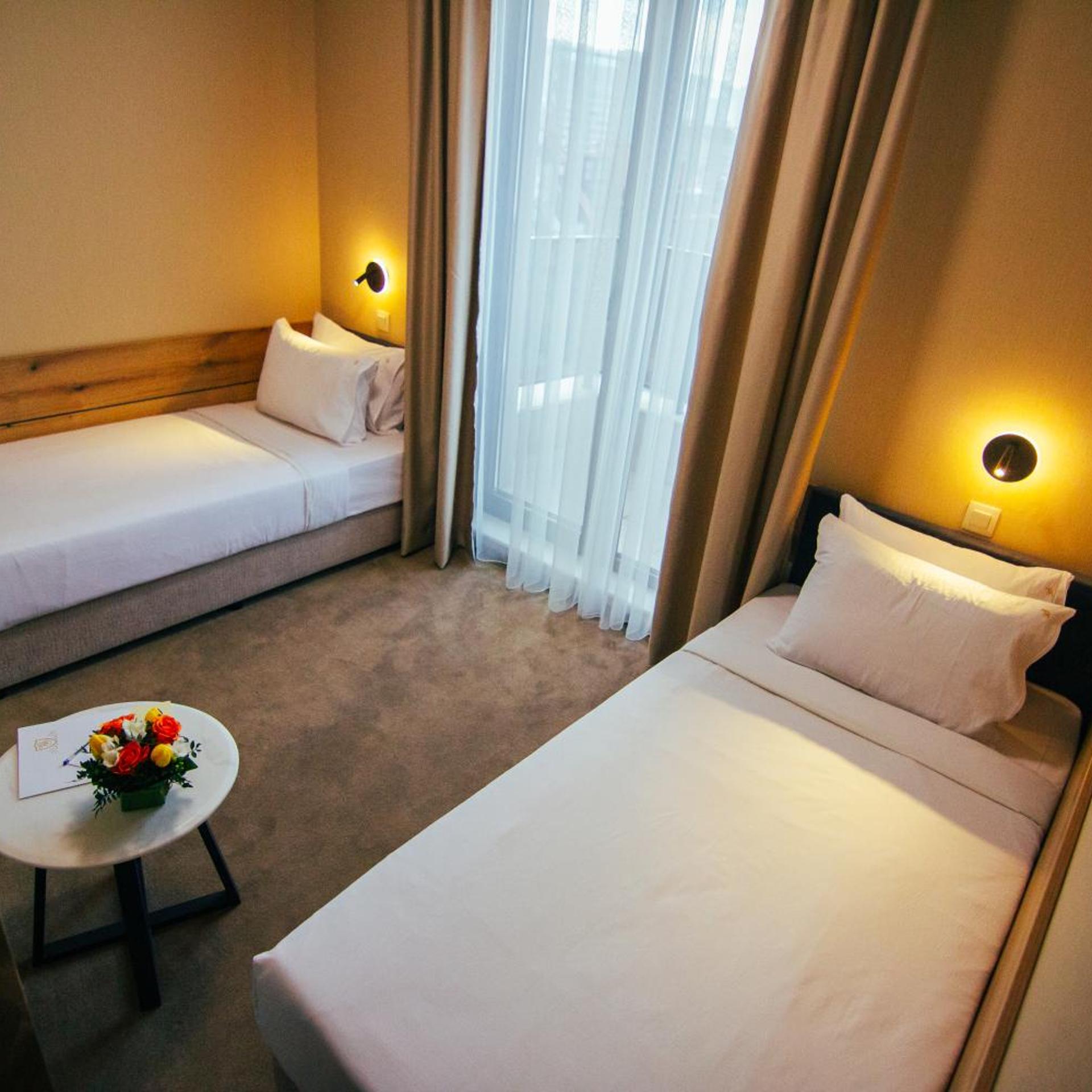 Hotel Via Serdika 12/50