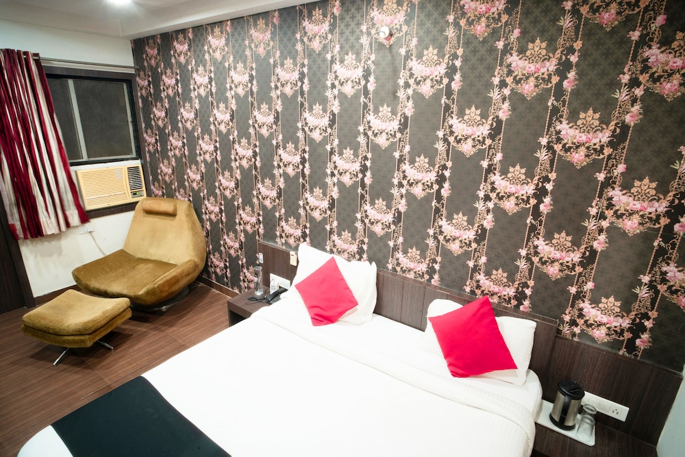 Hotel Flowers Inn 21/40