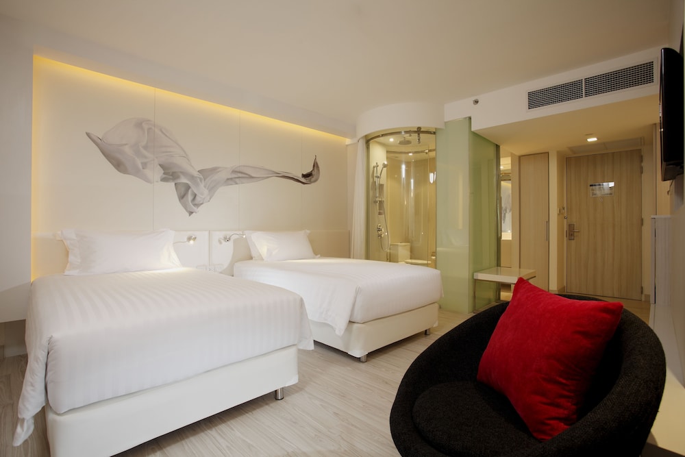 Centara Watergate Pavilion Hotel Bangkok 32/87