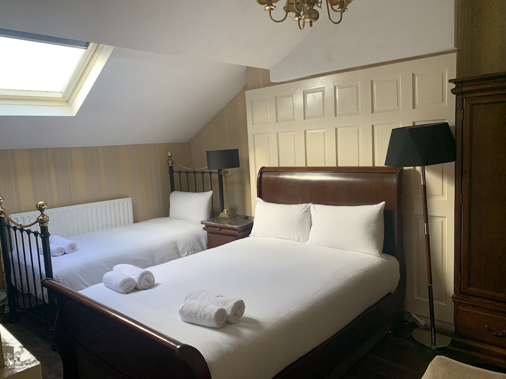 Beech Mount Hotel 14/44