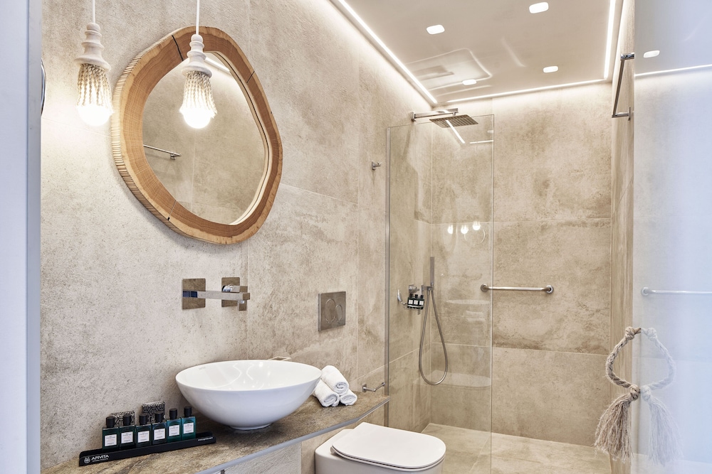Volcano Luxury Suites Milos 46/50