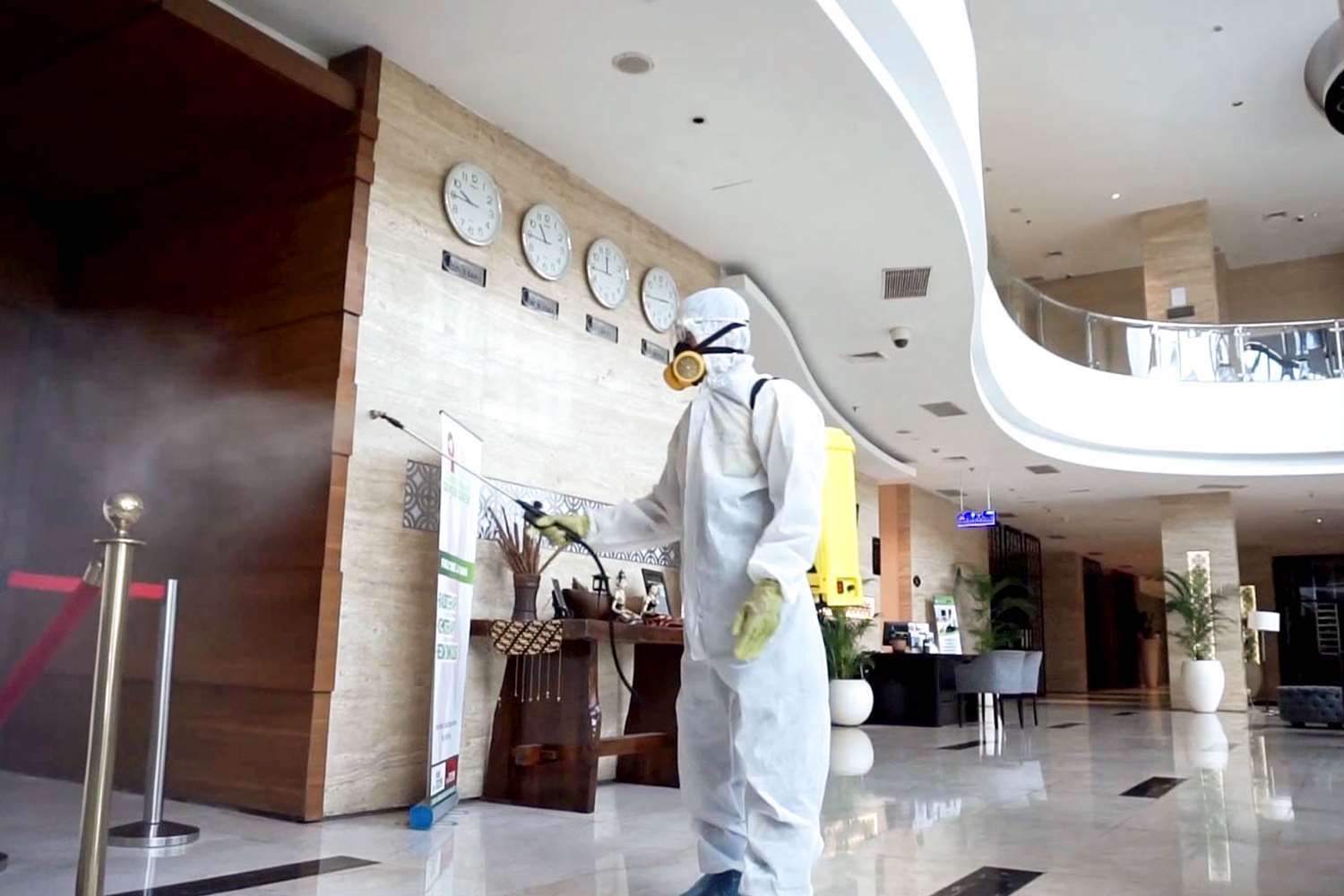 Grand Mercure Solo Baru 9/40