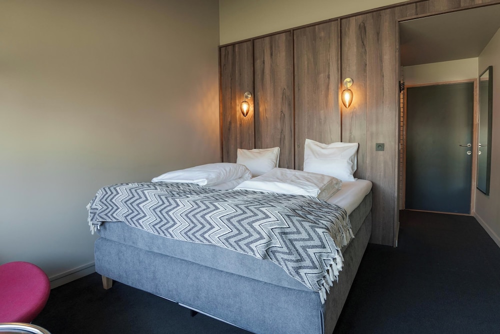 Thorbjornrud Hotel 18/62
