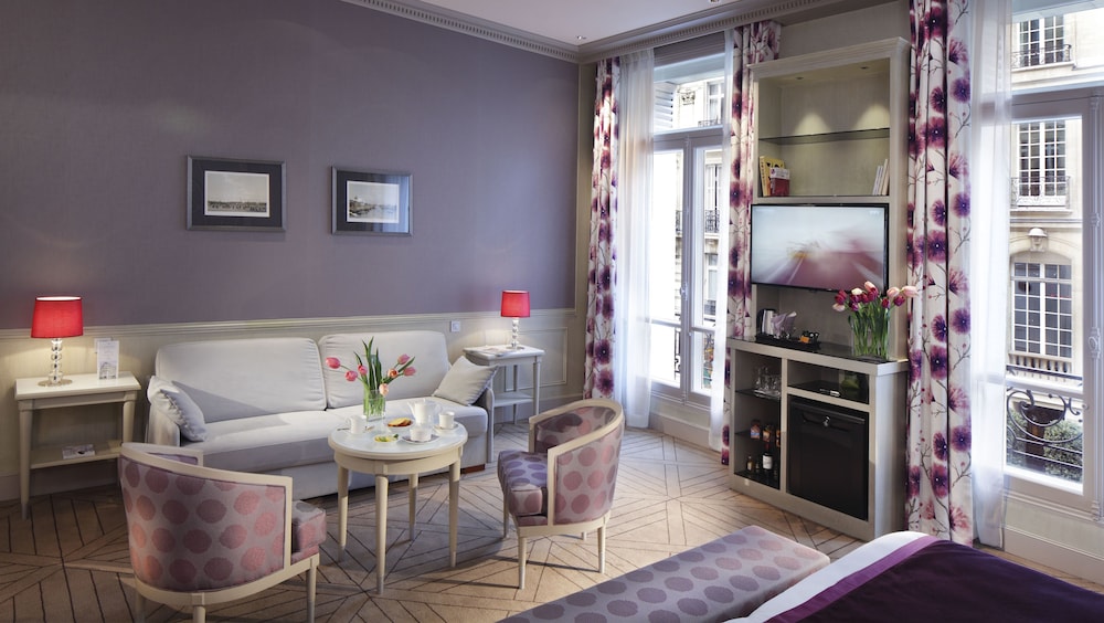 Chateau Frontenac Hotel 63/69