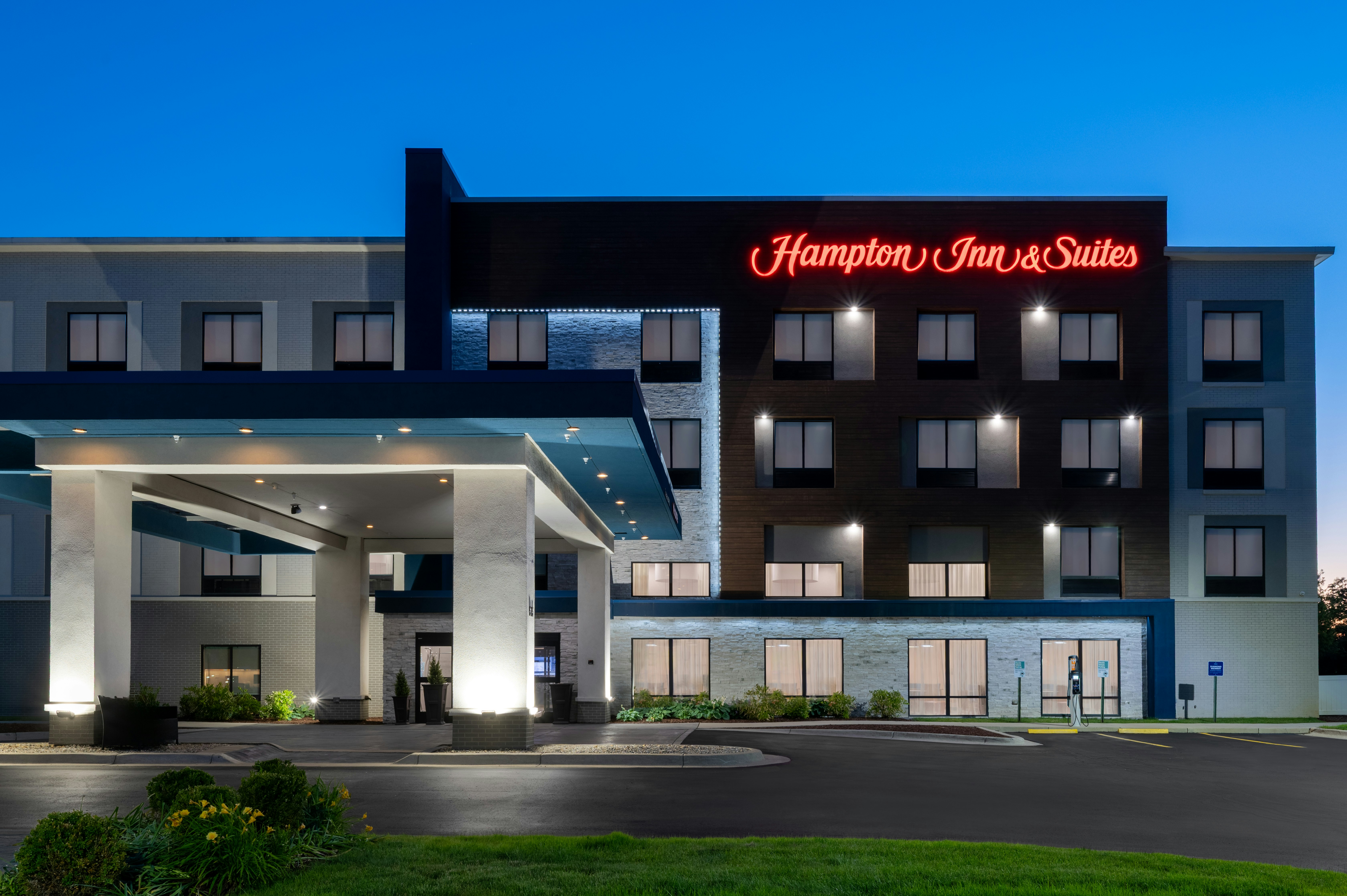 Hampton Inn Suites Ypsilanti 2/23