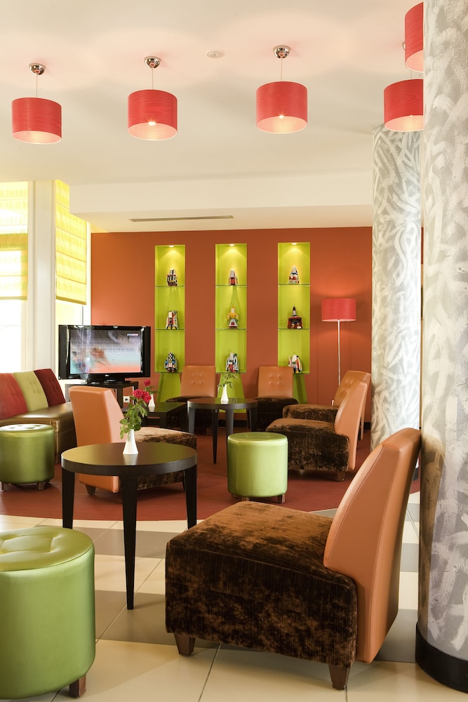 Ibis Cotonou 39/58