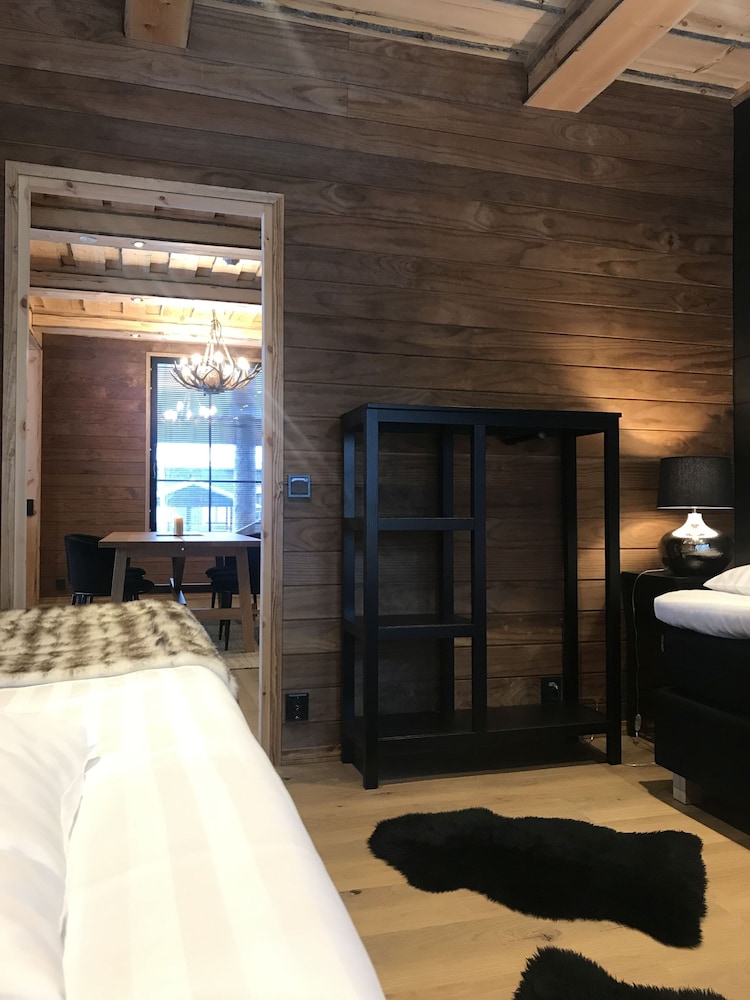 2 Bedrooms, Apartment, 1 Queen and 3 Single Beds, Sauna