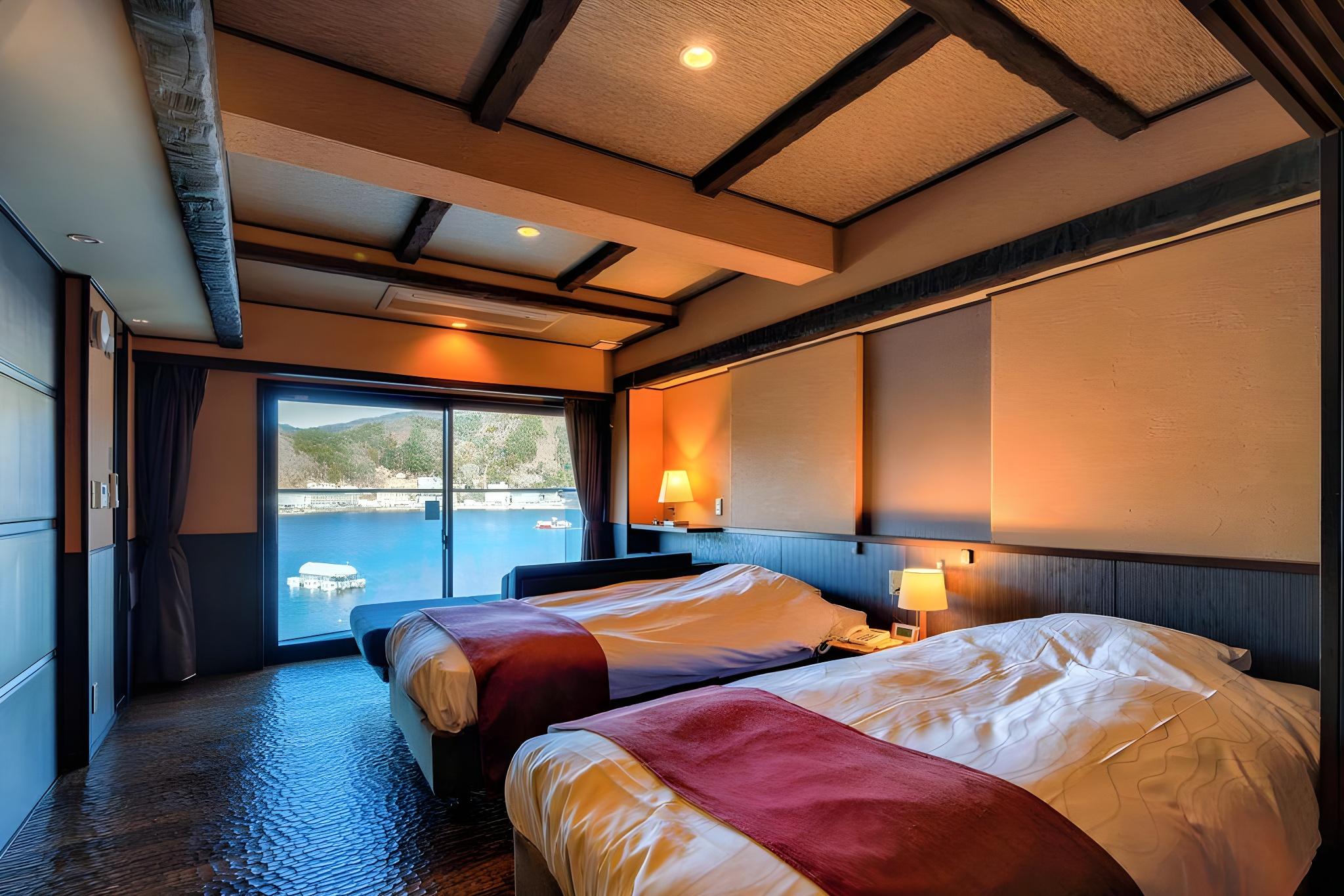 Japanese Western, Lake View, Outdoor Bath, East Wing