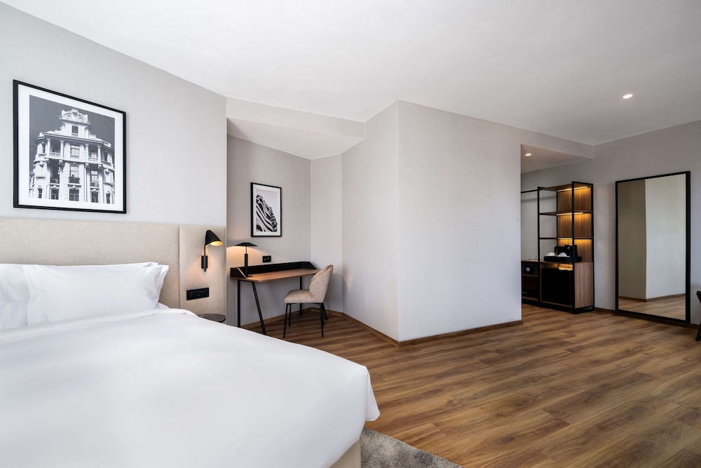 جناح بسرير كينج بإطلالة على المتنزه بغرفة نوم واحدة