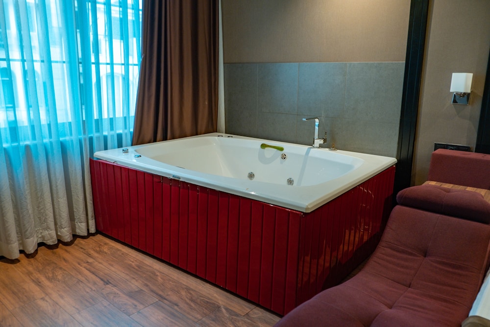 Eva Boutique Hotel 44/50