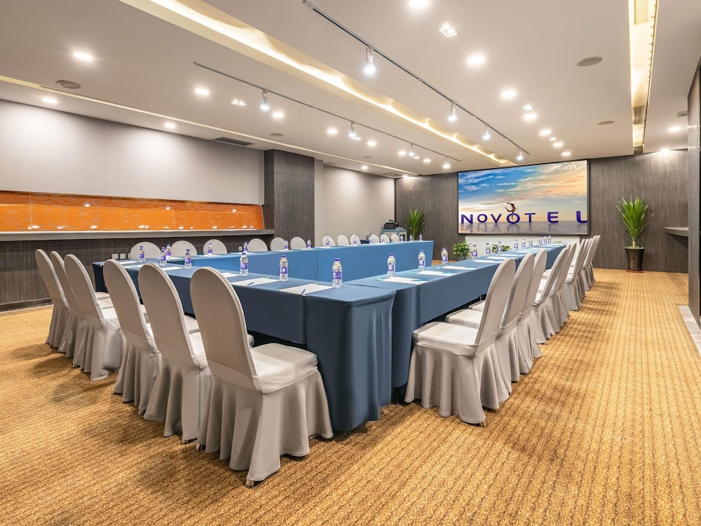Novotel Zhengzhou Convention Centre 39/49