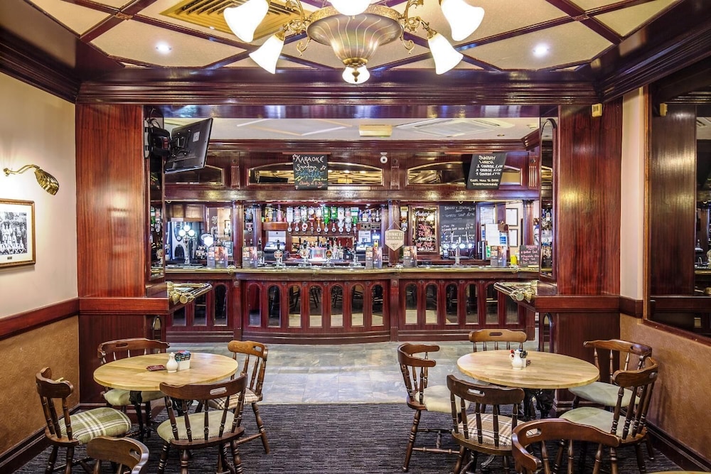 Globe Inn 20/37
