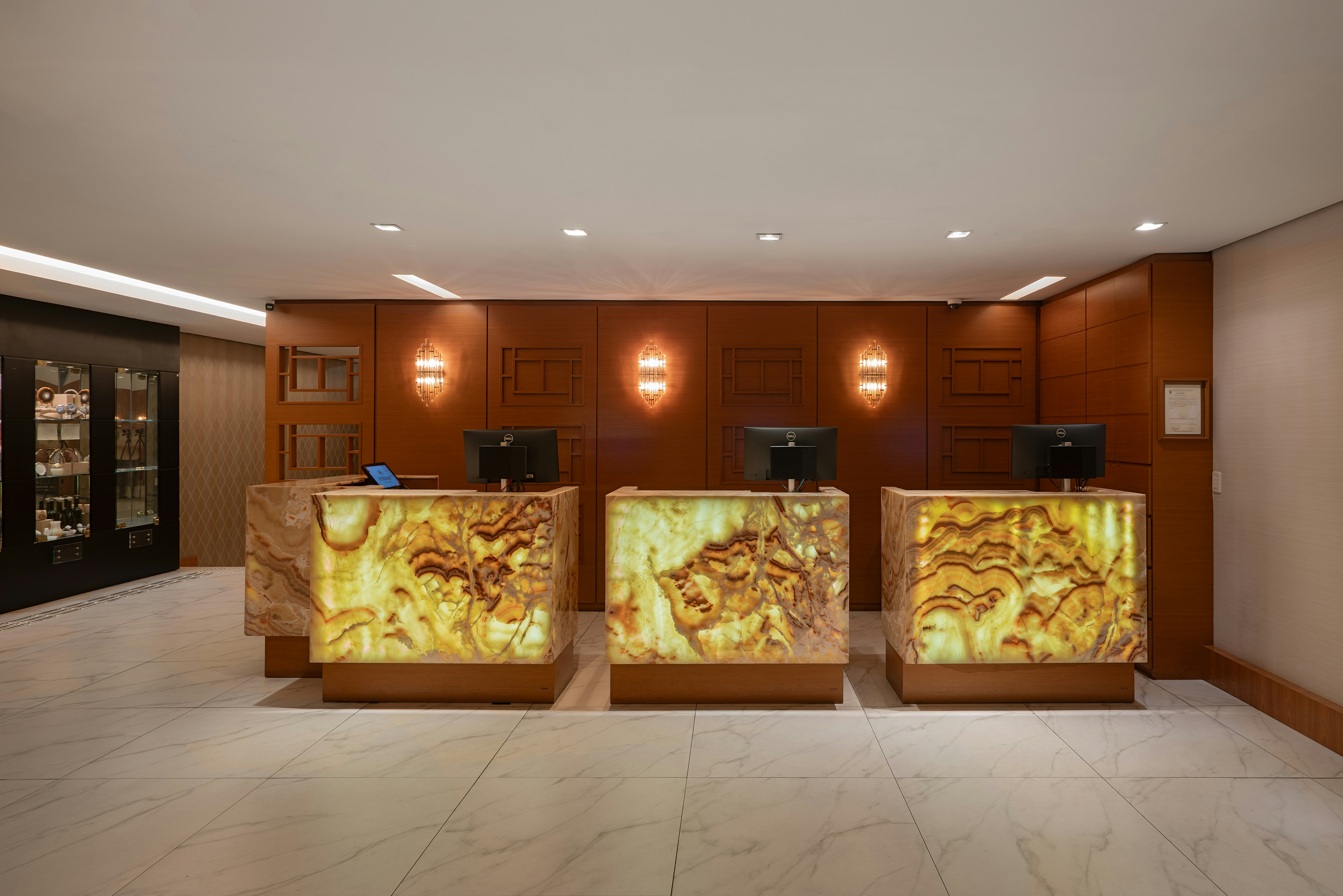 Lobby at Hilton Porto Alegre, PORTO ALEGRE