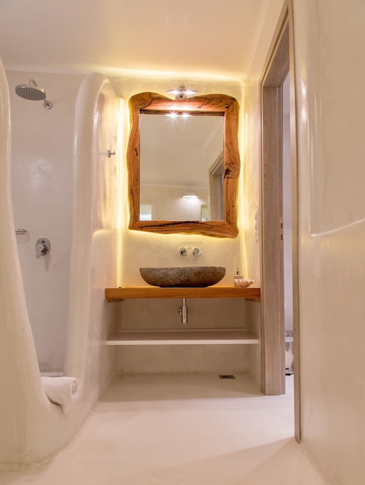 Villa Elina Suites And More 42/46