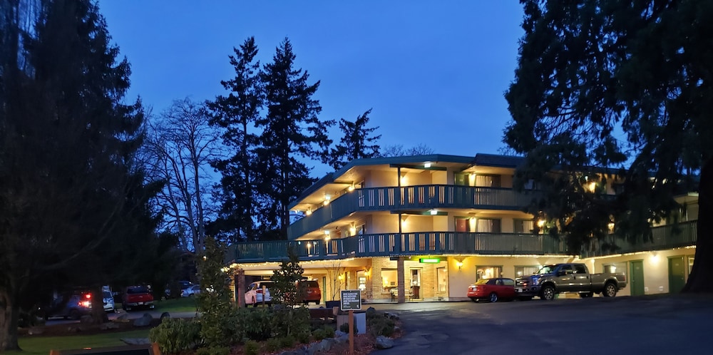 Robin Hood Inn & Suites 4/59