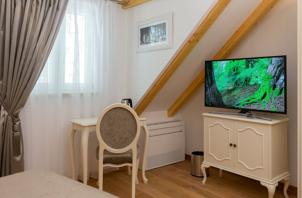 Priska Heritage Rooms 29/50