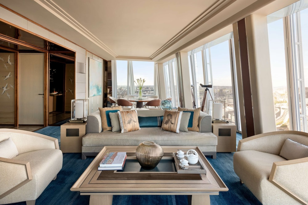 Shangri-La The Shard London 47/69