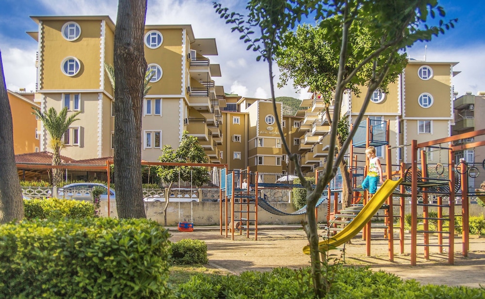 Kleopatra Ada Hotel 48/55