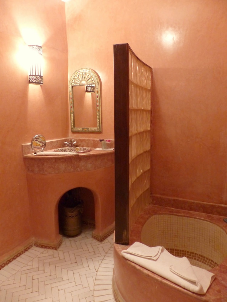 Riad Jonan 39/65