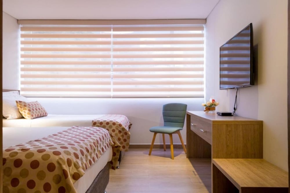 Hotel Lomas 10 17/68