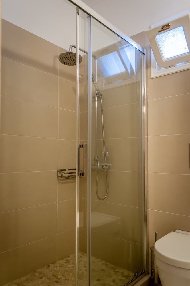 Milos Bay Suites 43/50