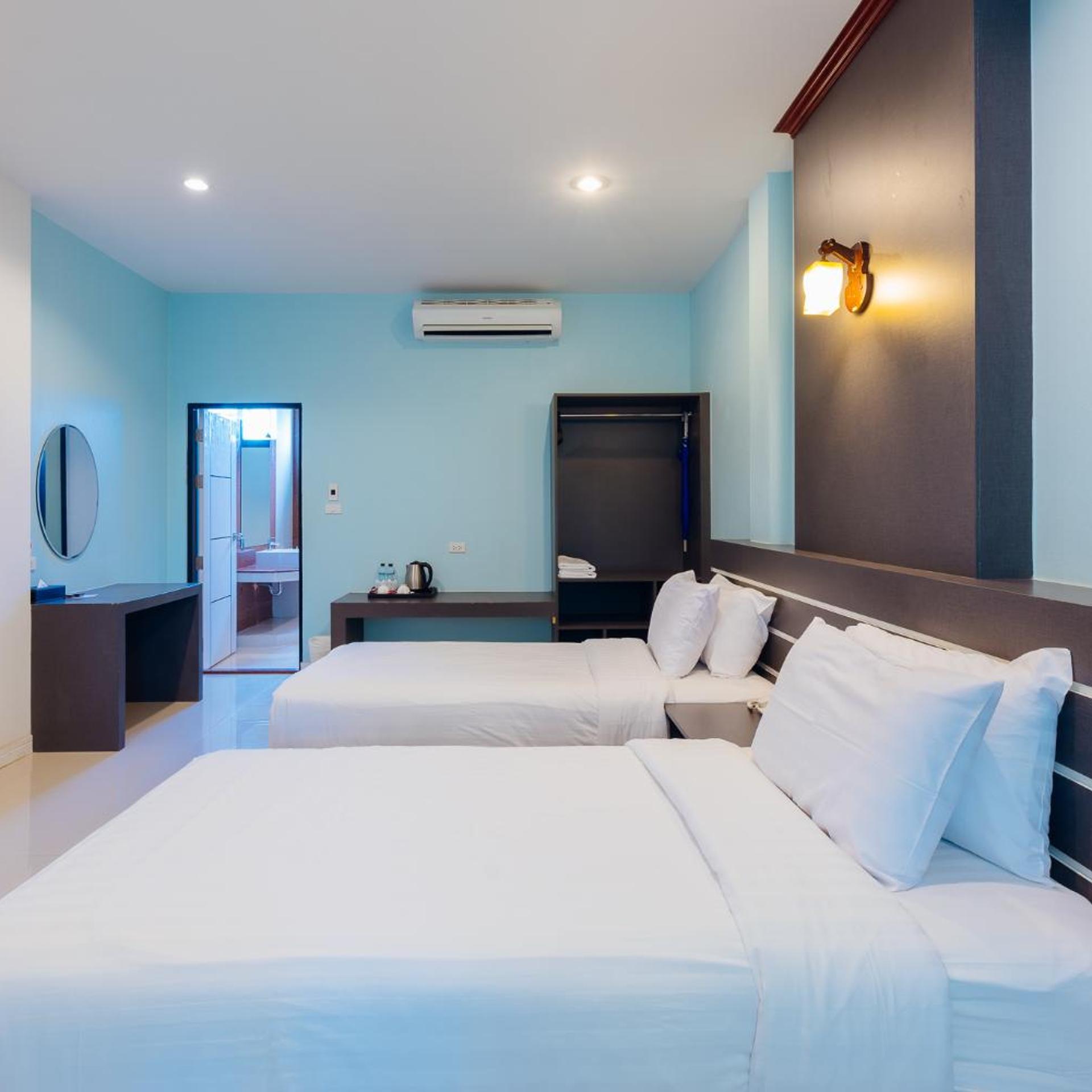 Sweet, Twin Beds