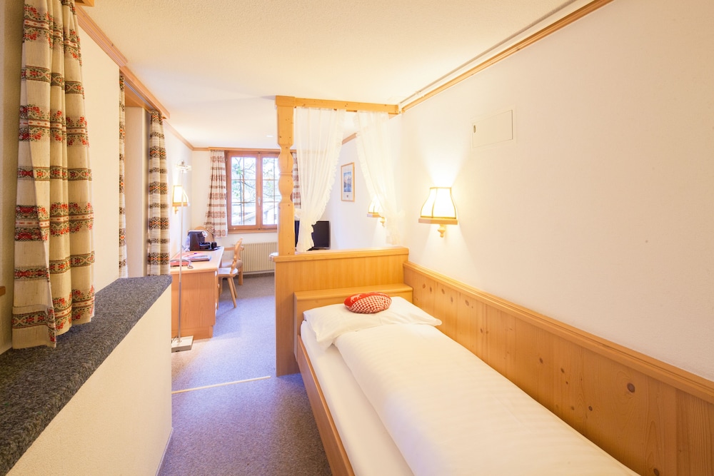 Hotel Alpenhof 12/57